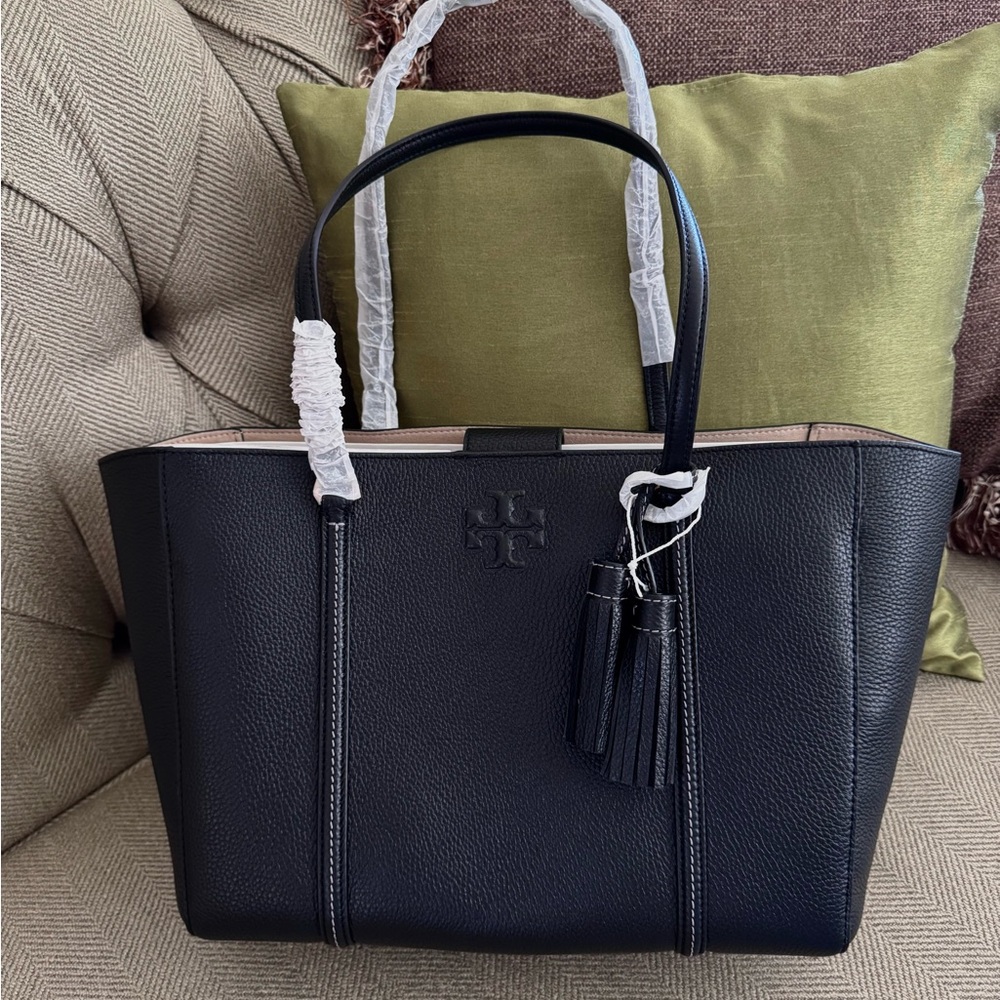 TORY BURCH BLACK TOTE LAPTOP TRAVEL SHOPPING OFFICE - Picture 2 of 6